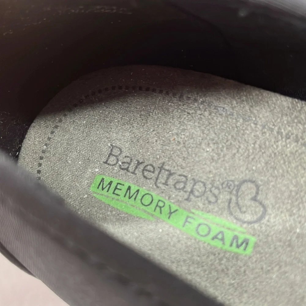 Baretraps fabric Black Cap Toe Ballet Flat Sz 8W. BLO1196C